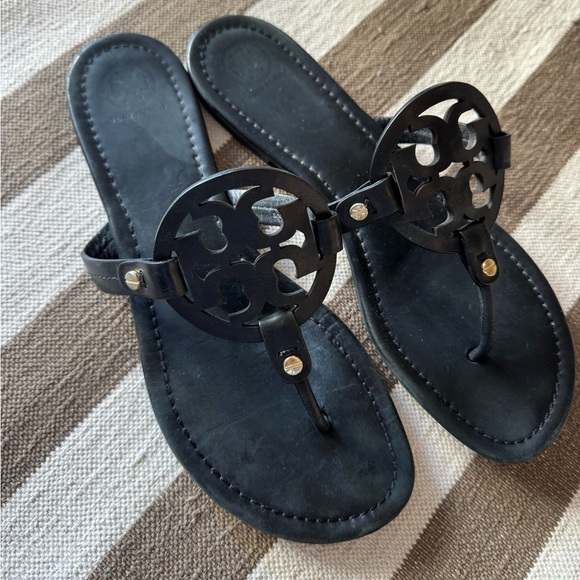 Matte Black Tory Burch Sandals - Picture 3 of 4
